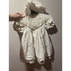 Anne SaVoy Baby Girl Dress Bonnet Lace Trim Broderie Anglaise Size 2T